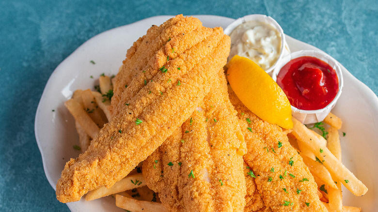 FISH(1) BASKET & FRIES